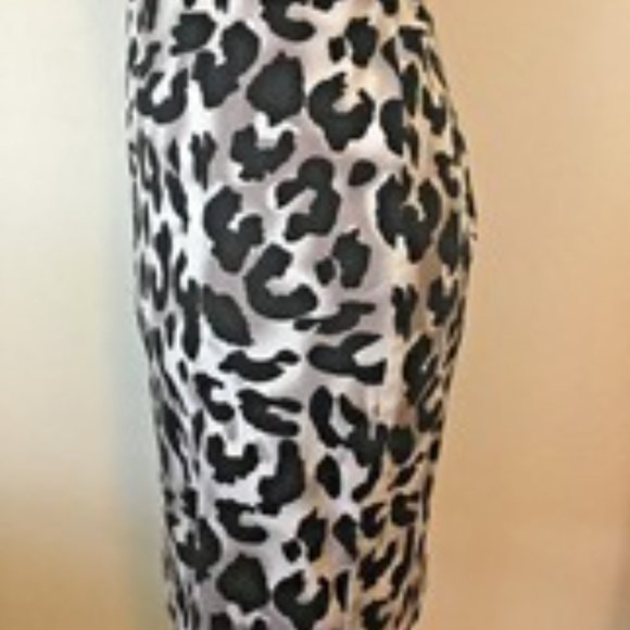 CACHE Leopard Print Cotton Blend Lined Straight Skirt 5" Back Slit Size 10 GUC - Picture 3 of 9